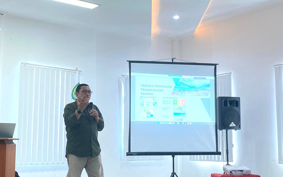 Dosen Pascasarjana UMMAT Prof Joni Safaat Adiansyah, S.T., M.Sc Susun Rencana Induk Pengelolaan Sampah (RIPS) Lombok Utara  Slug